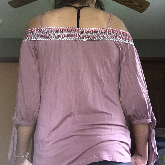 Off The Shoulder Long Sleeve - Picture 2 of 3